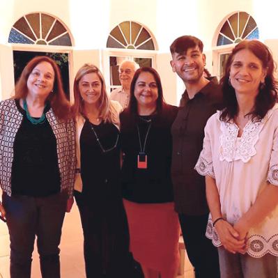 Celia Rocha com equipe da Secretaria da Cultura